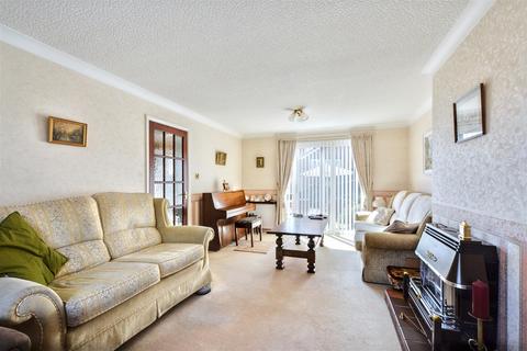 4 bedroom detached house for sale, Colonsay Close, Trowell, Nottingham