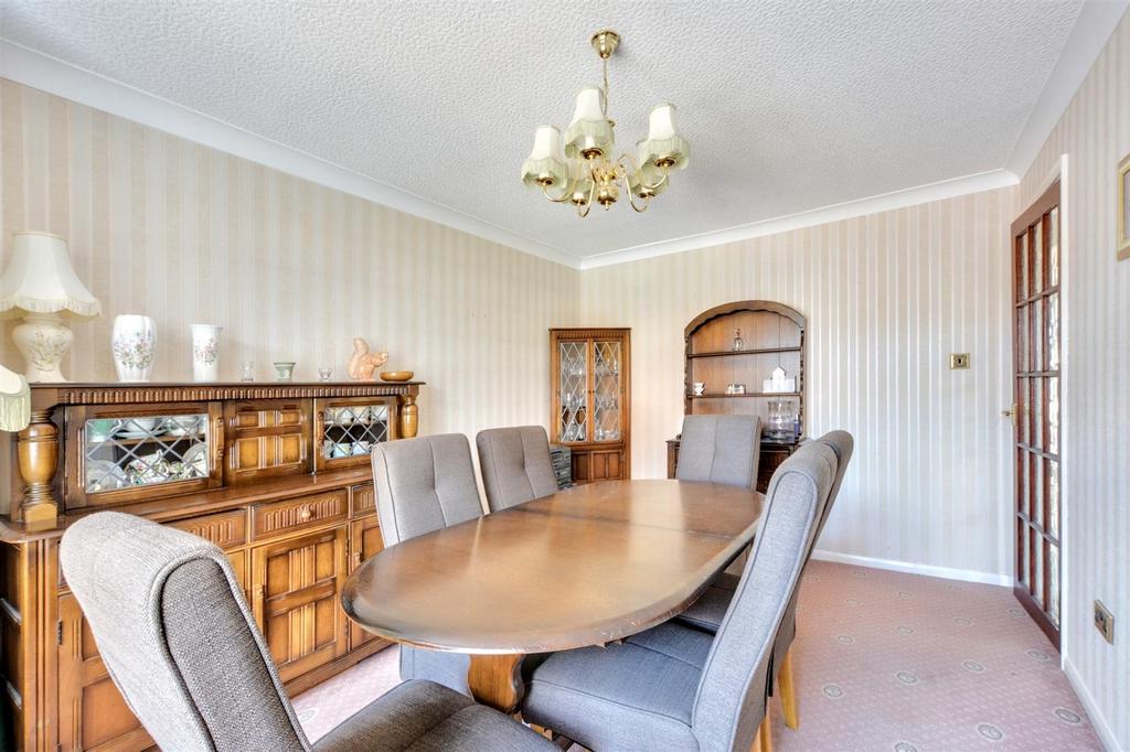 Dining Room 2.jpeg