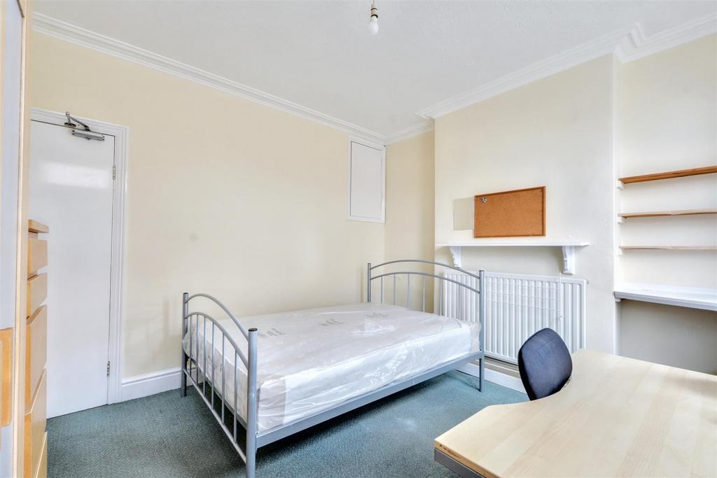 Lounge Bedroom 2.jpeg