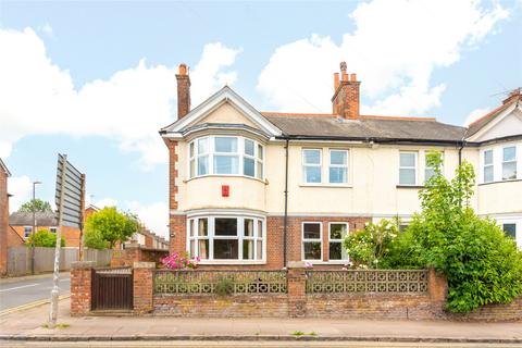 undefined, Walton Road, Aylesbury, Buckinghamshire, HP21
