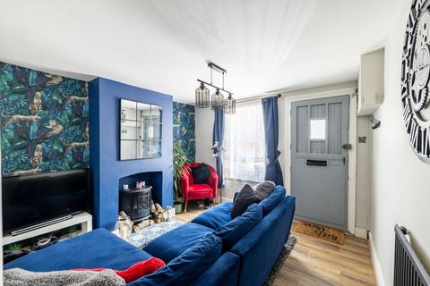 5 West Street, Crawley, RH11 8AN