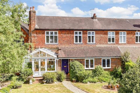2 bedroom character property for sale, Hogscross Lane, Chipstead, Surrey