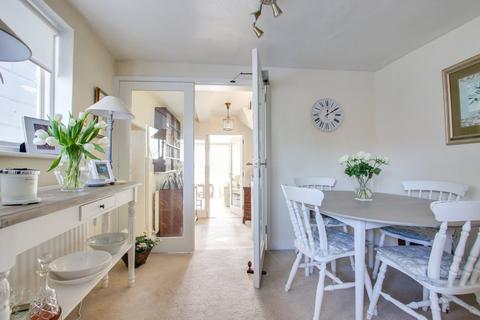 3 bedroom maisonette for sale, High Street, Lymington, SO41