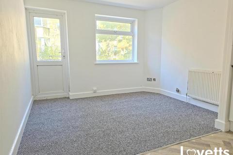 2 bedroom apartment to rent, Dalby Square, Cliftonville, Margate