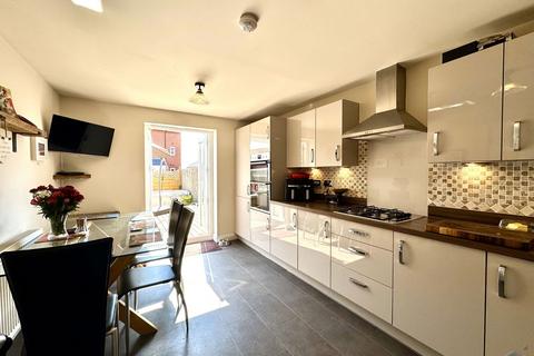5 bedroom townhouse for sale, Blowick Moss Lane, Southport, PR8 5QB