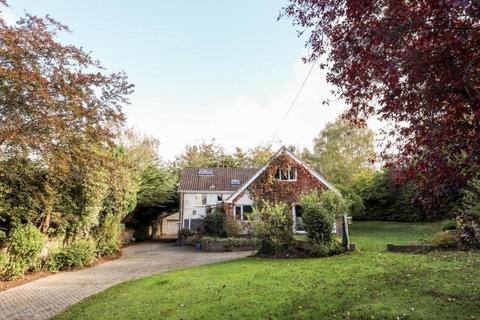 5 bedroom detached house for sale, Queens Drive, Colwyn Bay