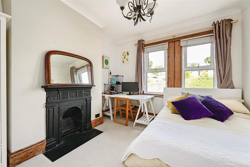 30 Braybrook Road TN341 TA (2).jpg