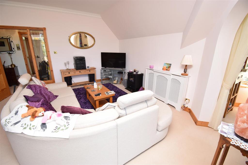 Lounge diner (3).jpg