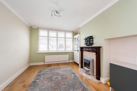 4 Amberley Road, London, SE2 0SF