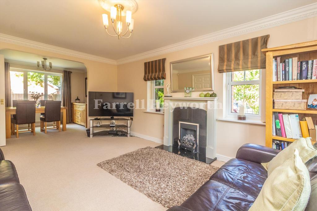 Lounge image 2