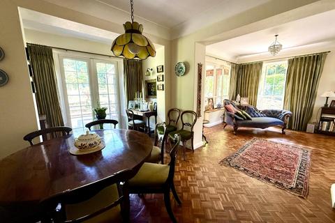 Tantalo House Downs Lane, Leatherhead, KT22 8JF