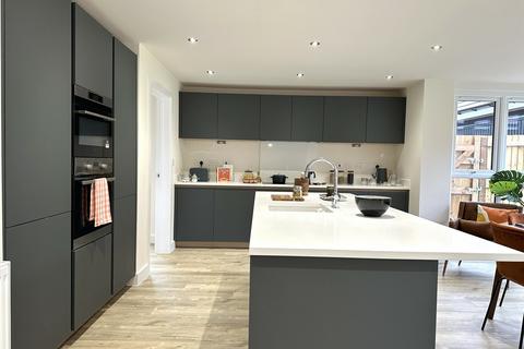 5 bedroom detached house for sale, Plot 703, The Chesterfield at Davidsons at Lubenham View, Davidsons at Lubenham View, Harvest Road, Off Lubenham Hill LE16