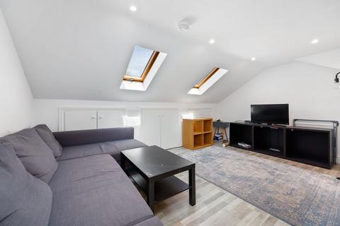 undefined, Woodside Gardens, London, N17