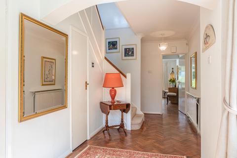 undefined, Woodlands Road, West Byfleet, Surrey, KT14