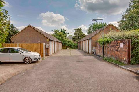 undefined, St. Johns Road, High Wycombe HP10