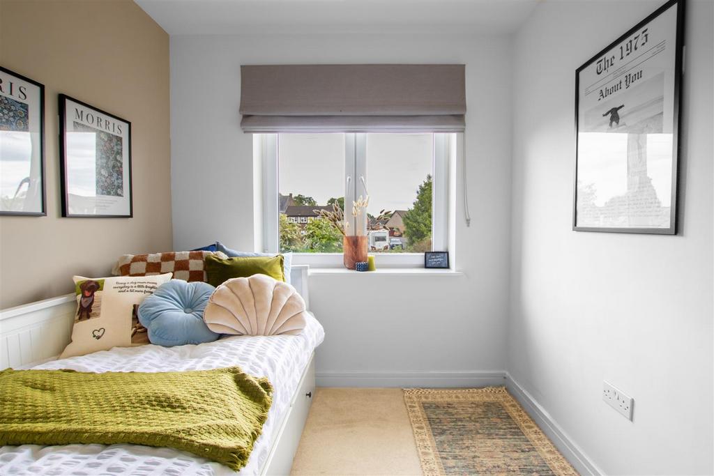 Bedroom.2-1.jpg