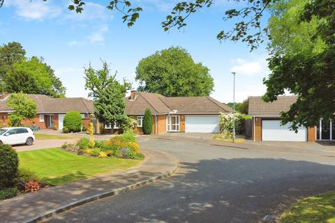 3 bedroom detached bungalow for sale, Walton Close, Kirby Muxloe, LE9