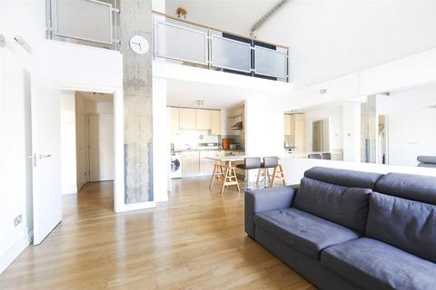 3 bedroom apartment for sale, Canada Wharf, London, 255 Rotherhithe Street, SE16