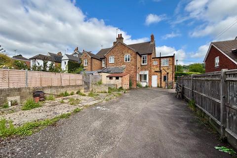 4 bedroom house for sale, West End, Kemsing