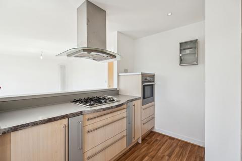2 bedroom flat for sale, East Pilton Farm Crescent, Edinburgh, EH5