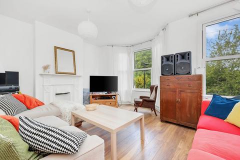 4 bedroom house for sale, Lyttelton Road, Leyton, E10