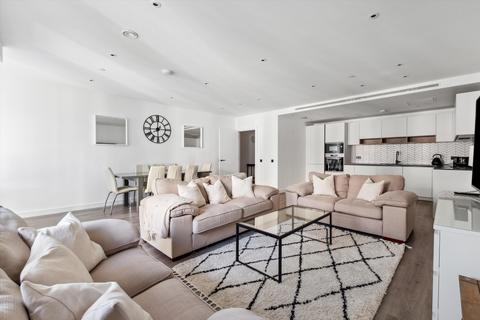 3 bedroom flat for sale, Glenthorne Road, London, W6