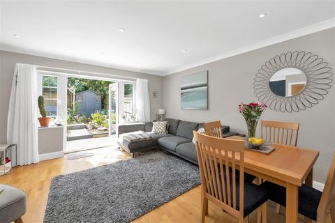5 Heron Close, Wheathampstead, St Albans, AL4 8JZ