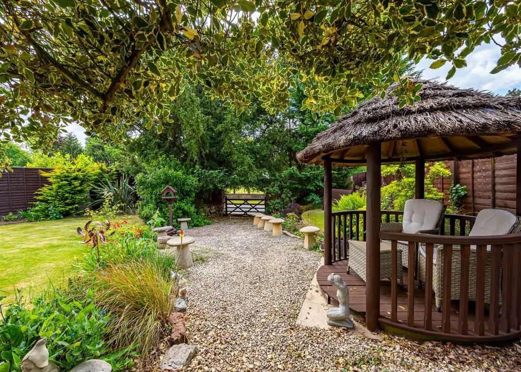 Whiston Cottage-garden3.jpg