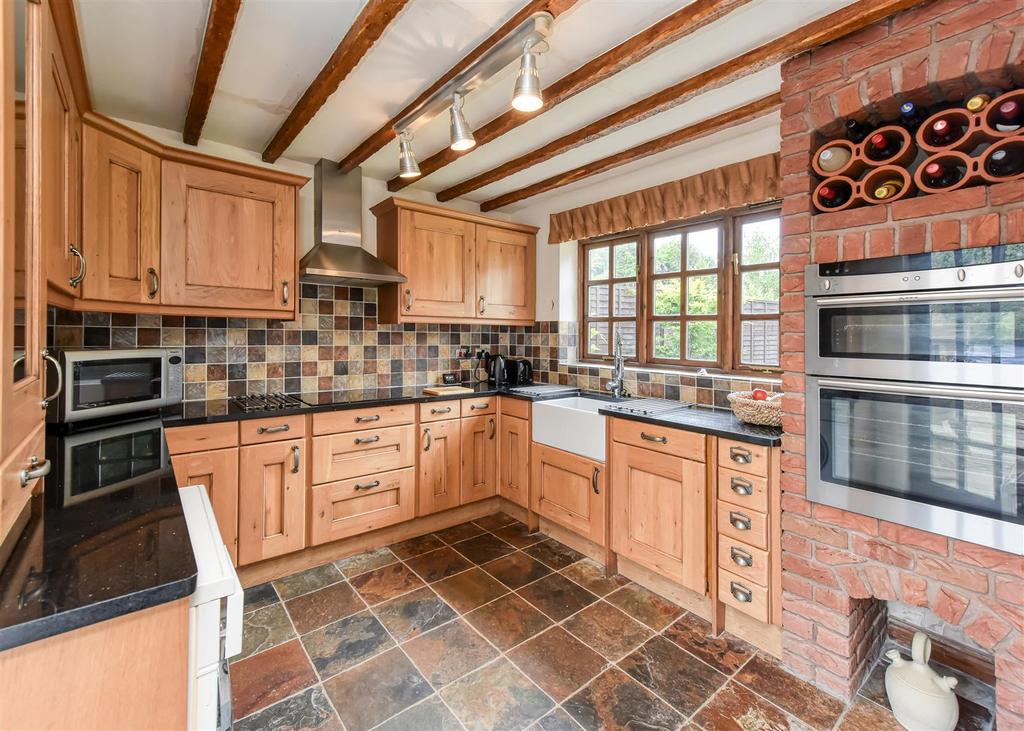 Whiston Cottage-kitchen.jpg