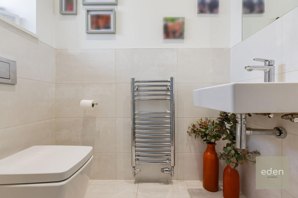 Separate wc