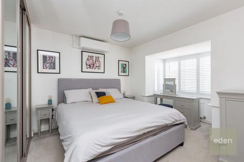 13 Ballard Road, Snodland, ME6 5FW