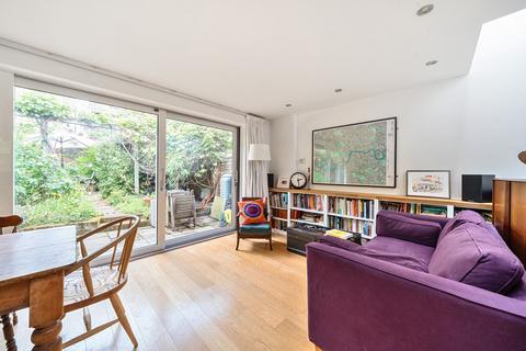 4 Broomfield Place, London, W13 9LB