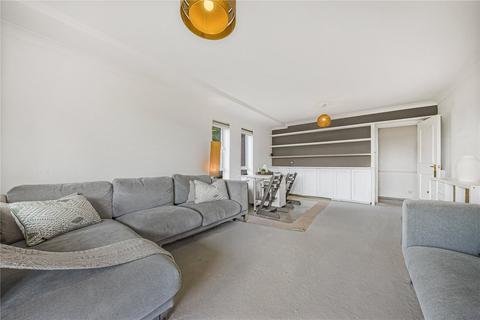 16 Forest Close, Chislehurst, BR7 5QS