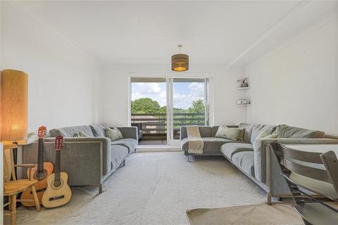 16 Forest Close, Chislehurst, BR7 5QS
