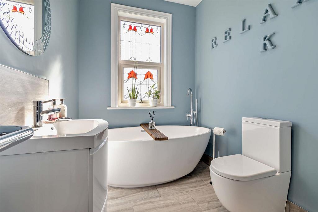 Family Bathroom