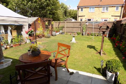 2 bedroom semi-detached bungalow for sale, Celandine Close, South Killingholme DN40