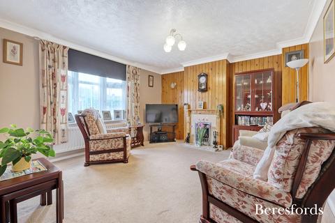 undefined, Long Brandocks, Writtle, CM1