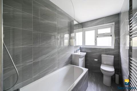 undefined, Boxgrove Avenue, Surrey GU1