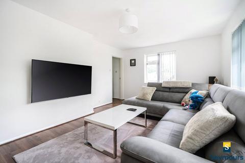 1 bedroom flat for sale, Boxgrove Avenue, Surrey GU1