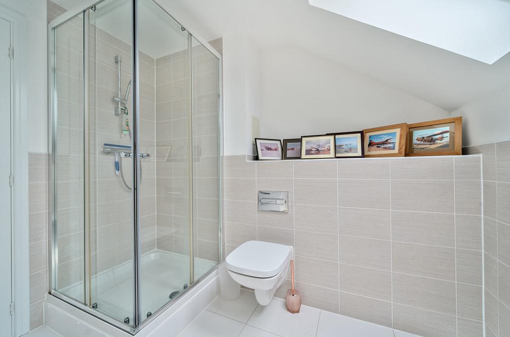 1295482-4-682dc36...