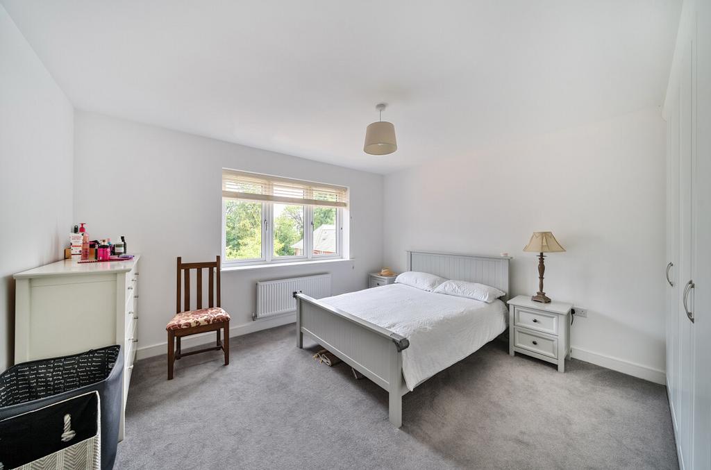 1295482-12-682dc5...