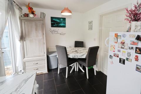 2 bedroom end of terrace house for sale, David Wood Drive, Coventry, CV2