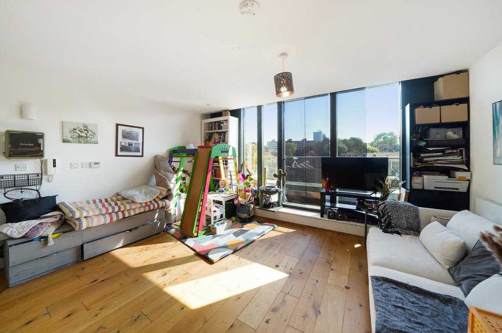 1a Flat 20, 65 Woodrow -