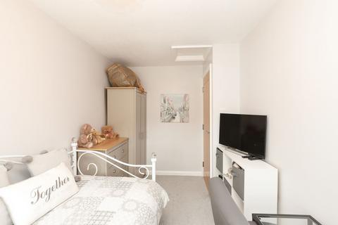 15 Badger Rise, Sheffield, S13 7TN