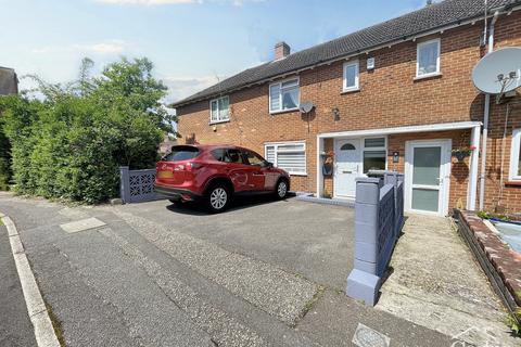 28 Frost Road, Bournemouth, BH11 8HP