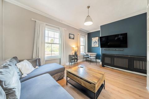 1 bedroom maisonette for sale, Beards Hill, Hampton TW12