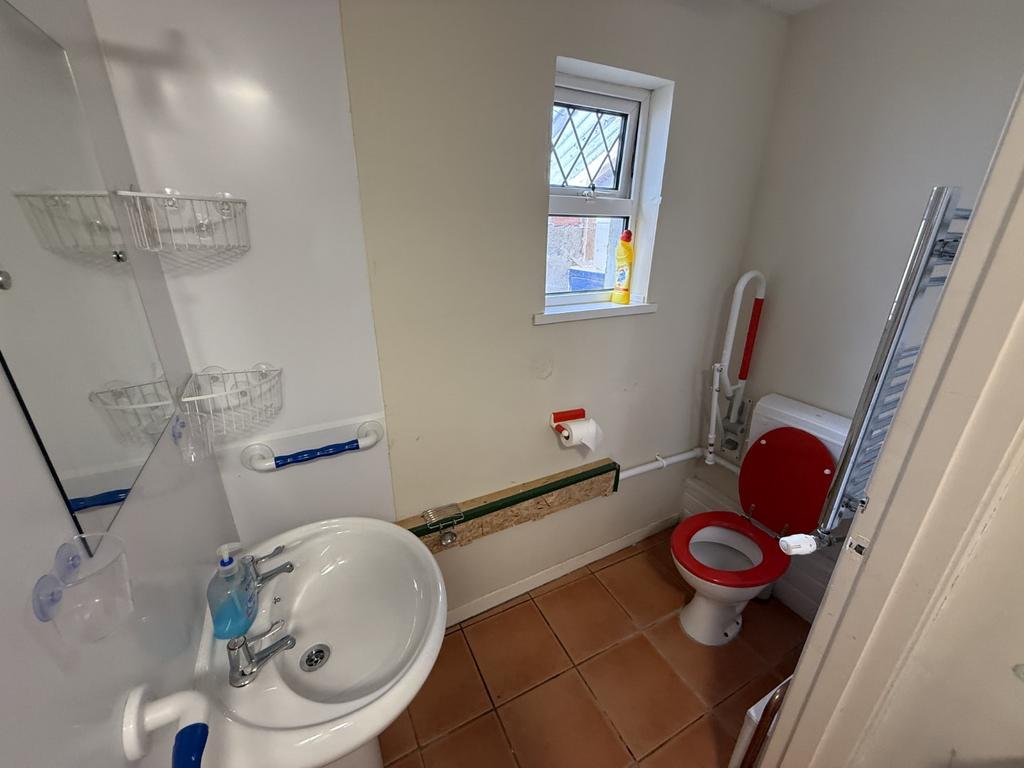Downstairs Shower Room