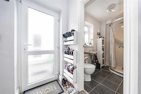 64 Forest Road, Windsor, SL4 4HU
