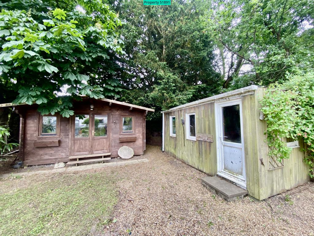 Log cabin  and shed/workshop