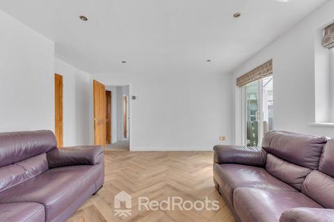 97 Challenger Drive, Sprotbrough, Doncaster, DN5 7RY